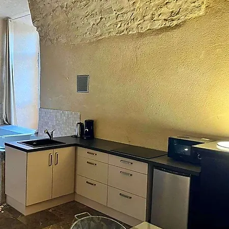 Bed & Breakfast Les Jardins De La Cathedrale D Hotes De Groupe 3*
