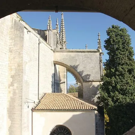Les Jardins De La Cathedrale D Hotes De Groupe * Viviers